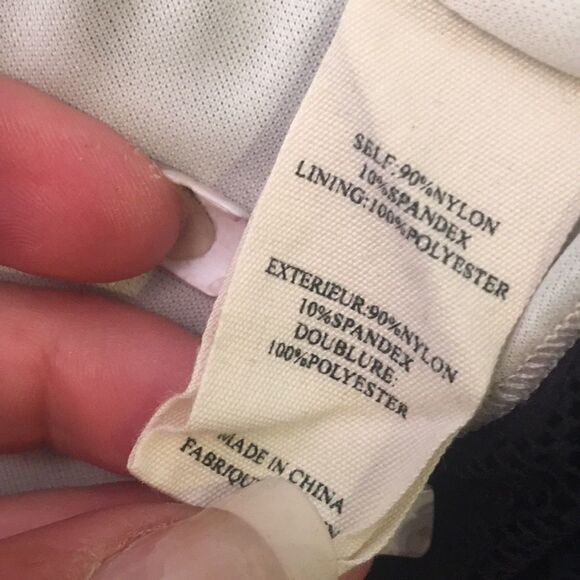 Steve Madden black lace shell flowy sleeveless top - Picture 5 of 6